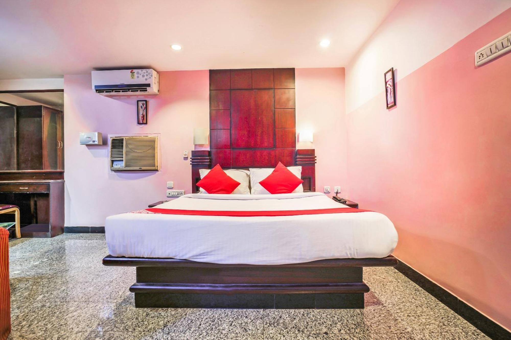 Hanvi Inn ไฮเดอราบัด ภายนอก รูปภาพ